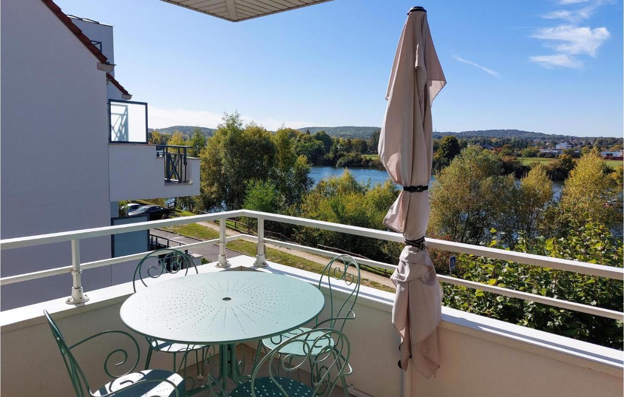 Awesome Apartment In Triel-Sur-Seine With Kitchen Esterno foto