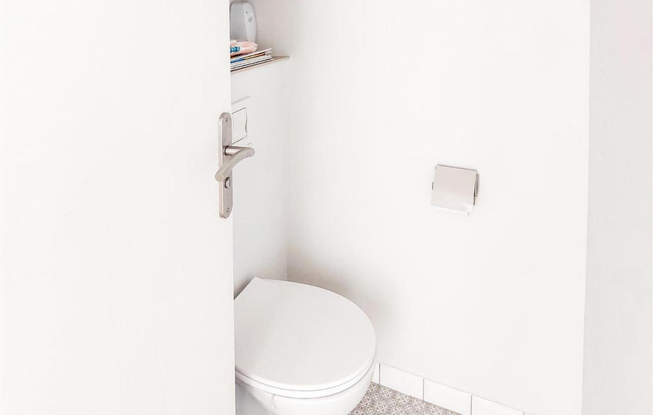 Awesome Apartment In Triel-Sur-Seine With Kitchen Esterno foto