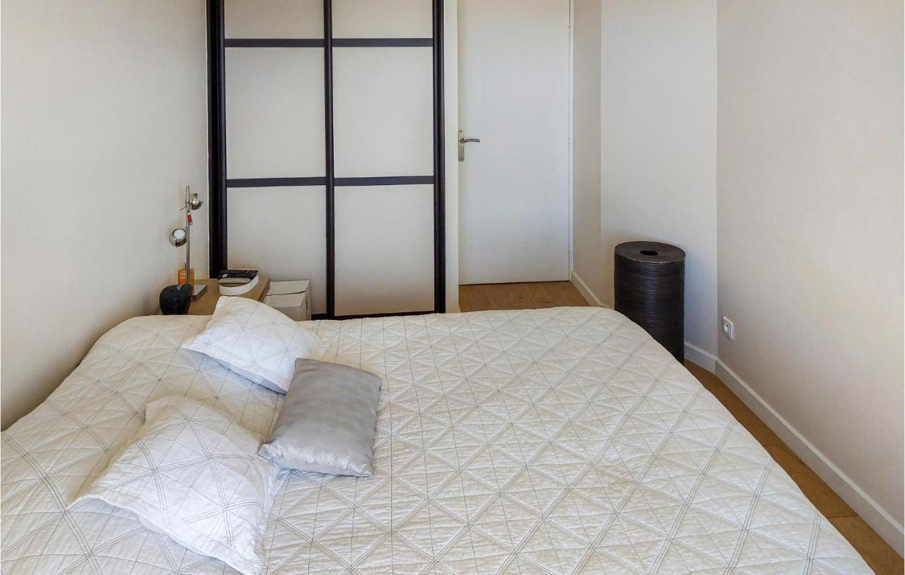 Awesome Apartment In Triel-Sur-Seine With Kitchen Esterno foto